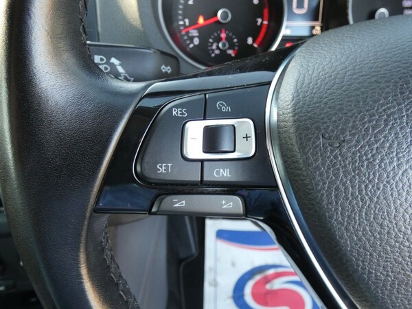 Used Volkswagen Polo 2014 for sale - 76267152: Photo 24
