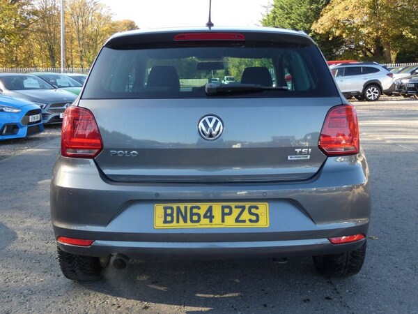 Used Volkswagen Polo 2014 for sale - 76267152: Photo 5