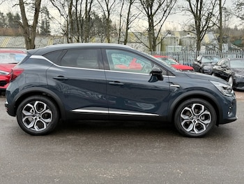 Used Renault Captur 2024 for sale - 77680926: Photo