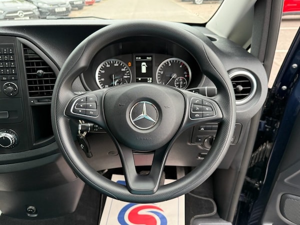Used Mercedes-Benz Vito 2018 for sale - 75432551: Photo 31