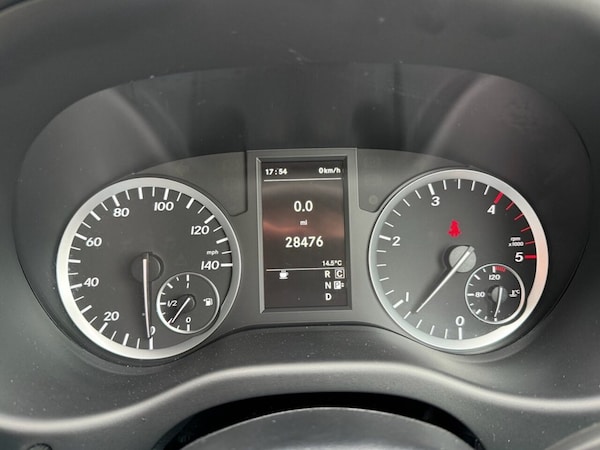 Used Mercedes-Benz Vito 2018 for sale - 75432551: Photo 34