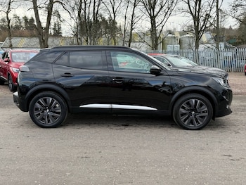 Used Peugeot E-2008 2021 for sale - 77680867: Photo