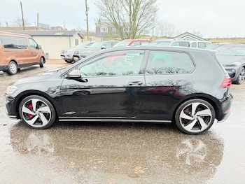 Used Volkswagen Golf 2019 for sale - 76883684: Photo