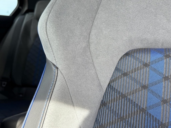 Used Volkswagen Golf 2021 for sale - 76279640: Photo 24