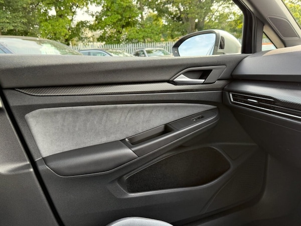 Used Volkswagen Golf 2021 for sale - 76279640: Photo 39