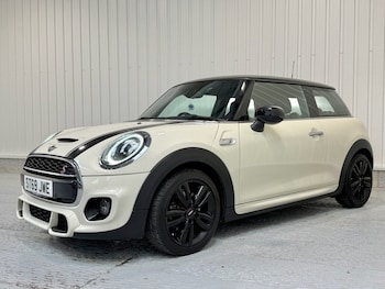 Used MINI Hatch 2019 for sale - 79210362: Photo