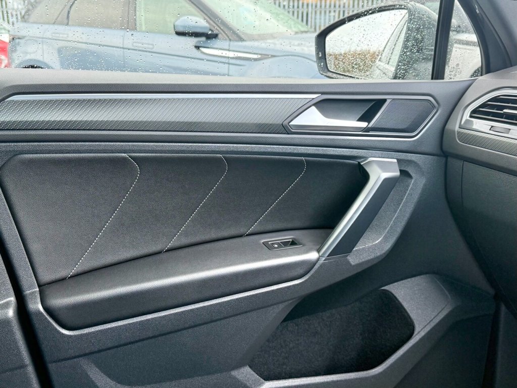 Used Volkswagen Tiguan 2023 for sale - 77850009: Photo 44