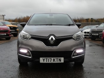 Used Renault Captur 2017 for sale - 76797673: Photo