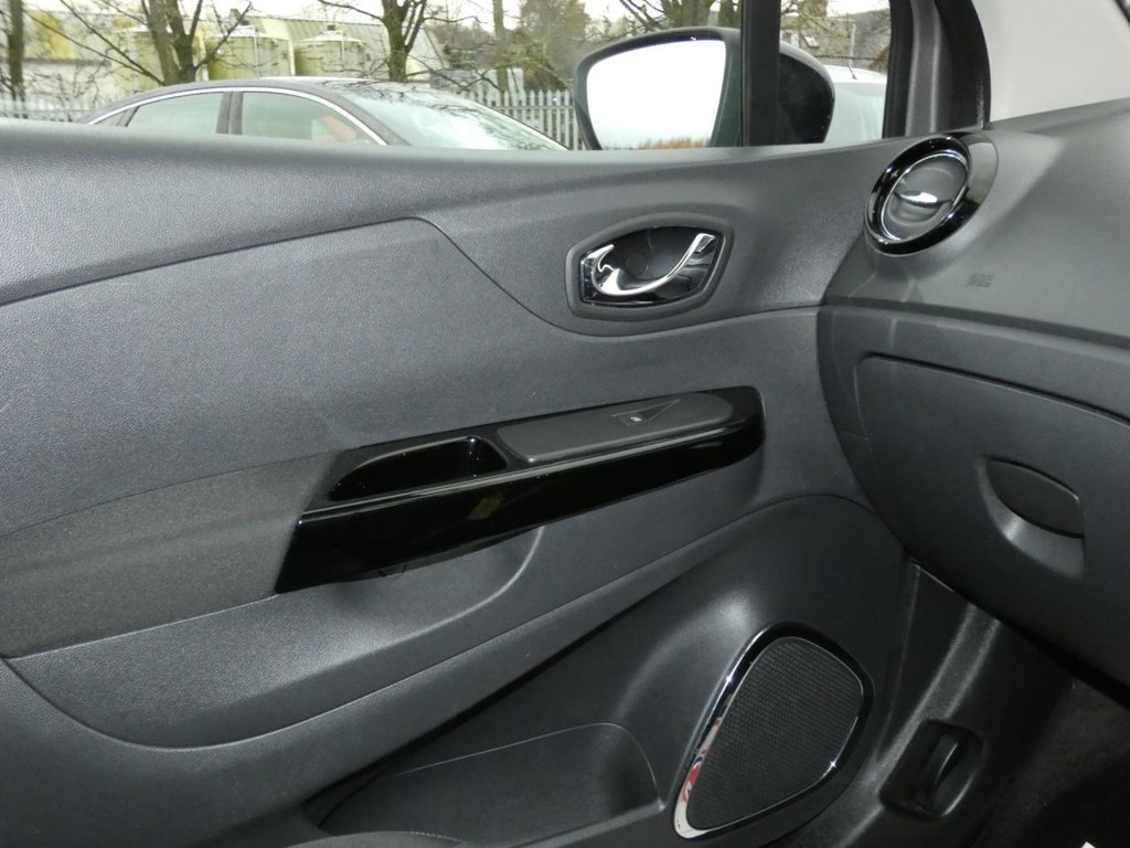 Used Renault Captur 2017 for sale - 76797673: Photo 30