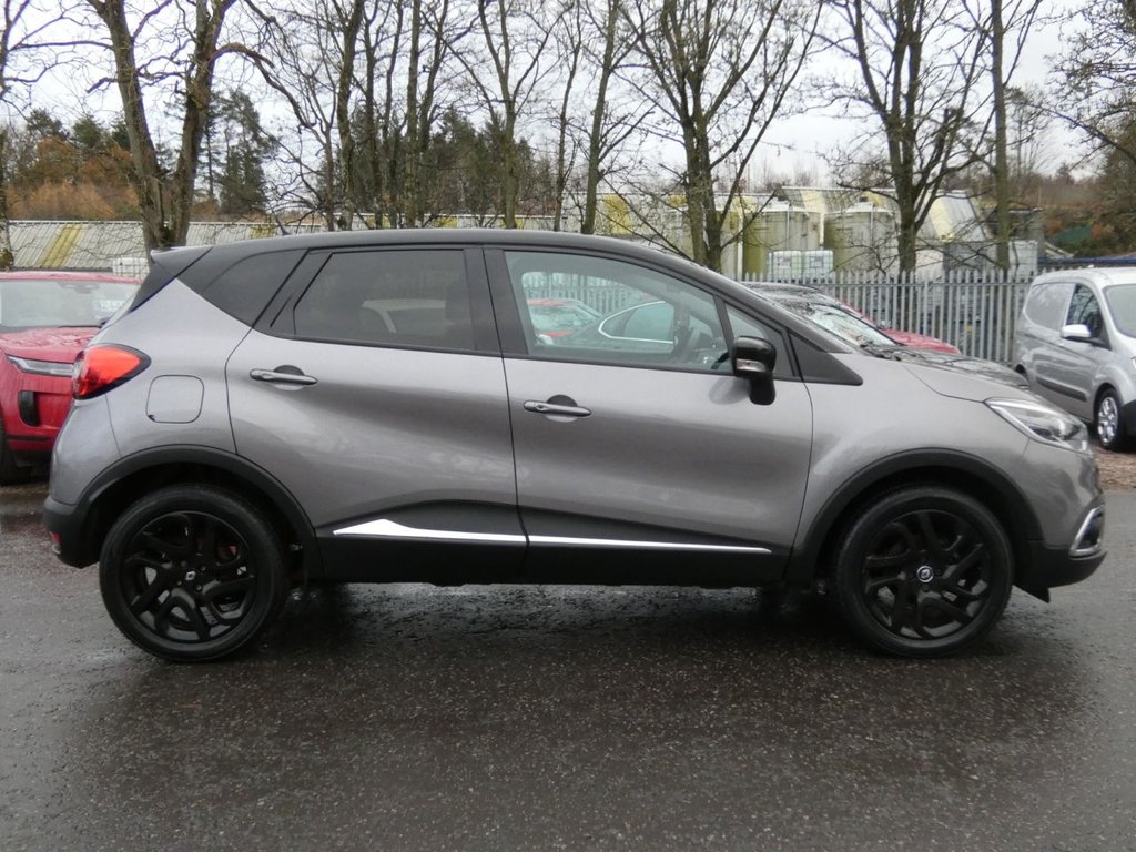 Used Renault Captur 2017 for sale - 76797673: Photo 4