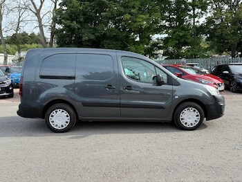 Used Citroen Berlingo 2017 for sale - 75275328: Photo