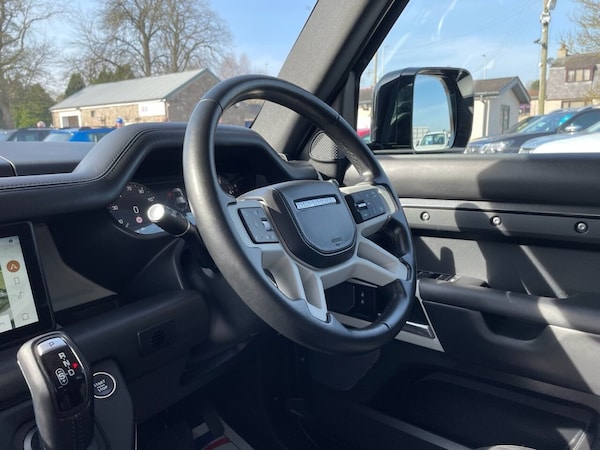 Used Land Rover Defender 2023 for sale - 74091745: Photo 41