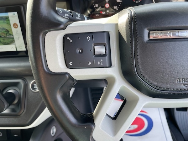 Used Land Rover Defender 2023 for sale - 74091745: Photo 43