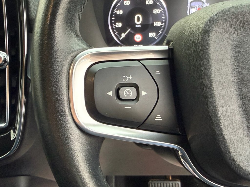 Used Volvo XC40 2019 for sale - 77188417: Photo 32