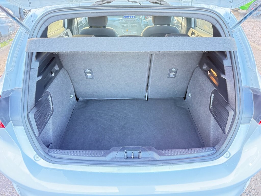 Used Ford Focus 2020 for sale - 76163428: Photo 11