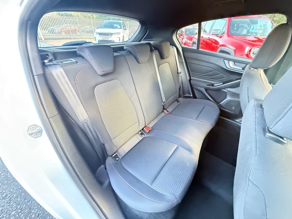 Used Ford Focus 2020 for sale - 76163428: Photo 12