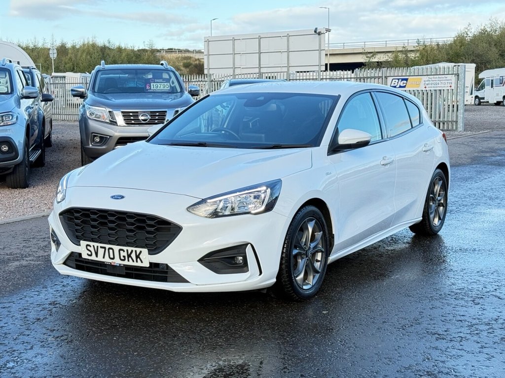 Used Ford Focus 2020 for sale - 76163428: Photo 3