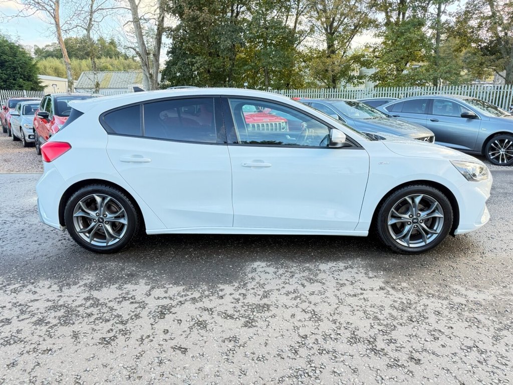 Used Ford Focus 2020 for sale - 76163428: Photo 8