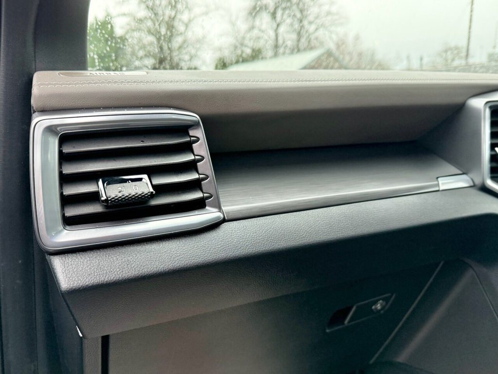 Used Volkswagen Amarok 2024 for sale - 77452338: Photo 24