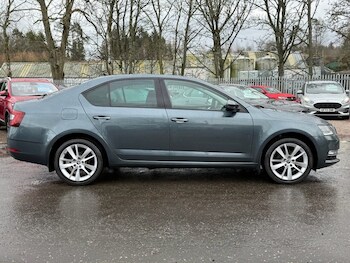 Used Skoda Octavia 2017 for sale - 77583602: Photo