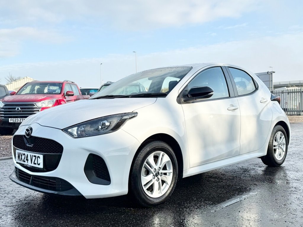 Used Mazda Mazda2 HYBRID 2024 for sale - 76510098: Photo 2