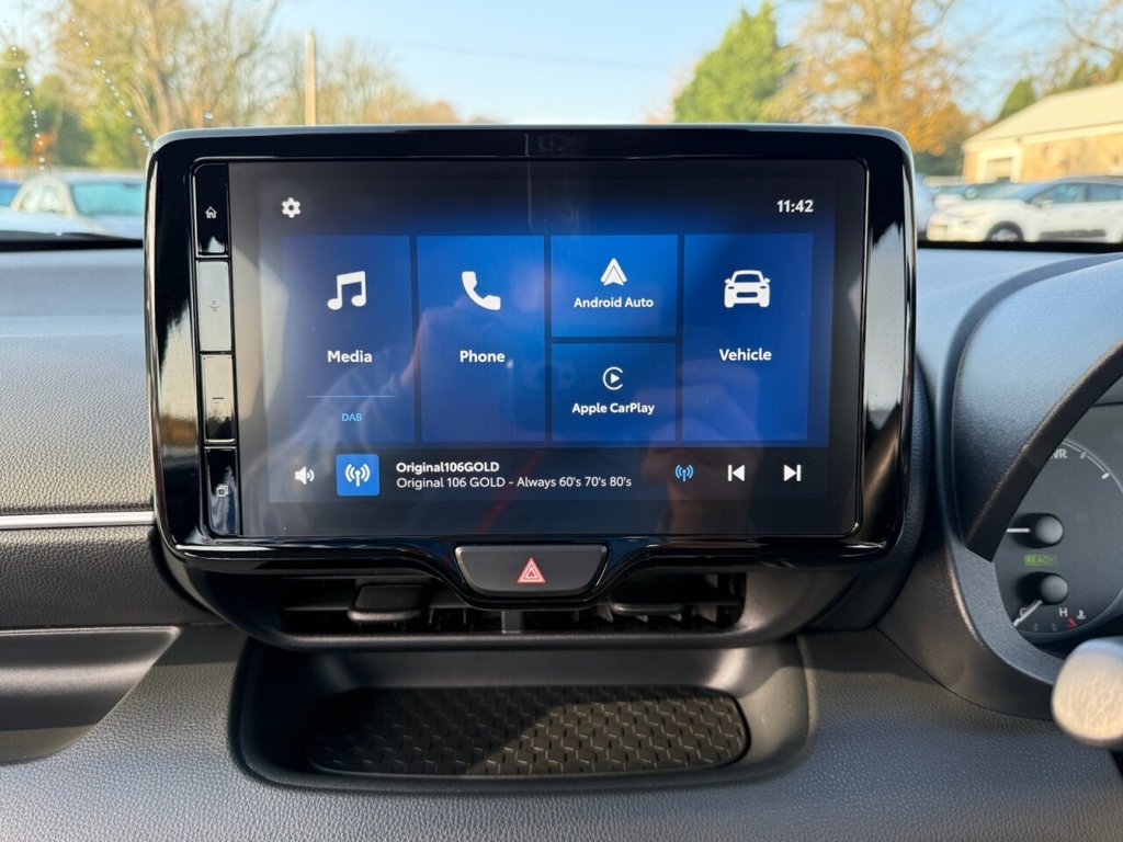 Used Mazda Mazda2 HYBRID 2024 for sale - 76510098: Photo 24