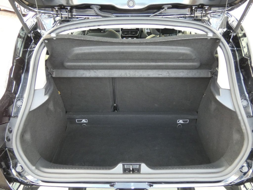 Used Renault Clio 2018 for sale - 77681144: Photo 14