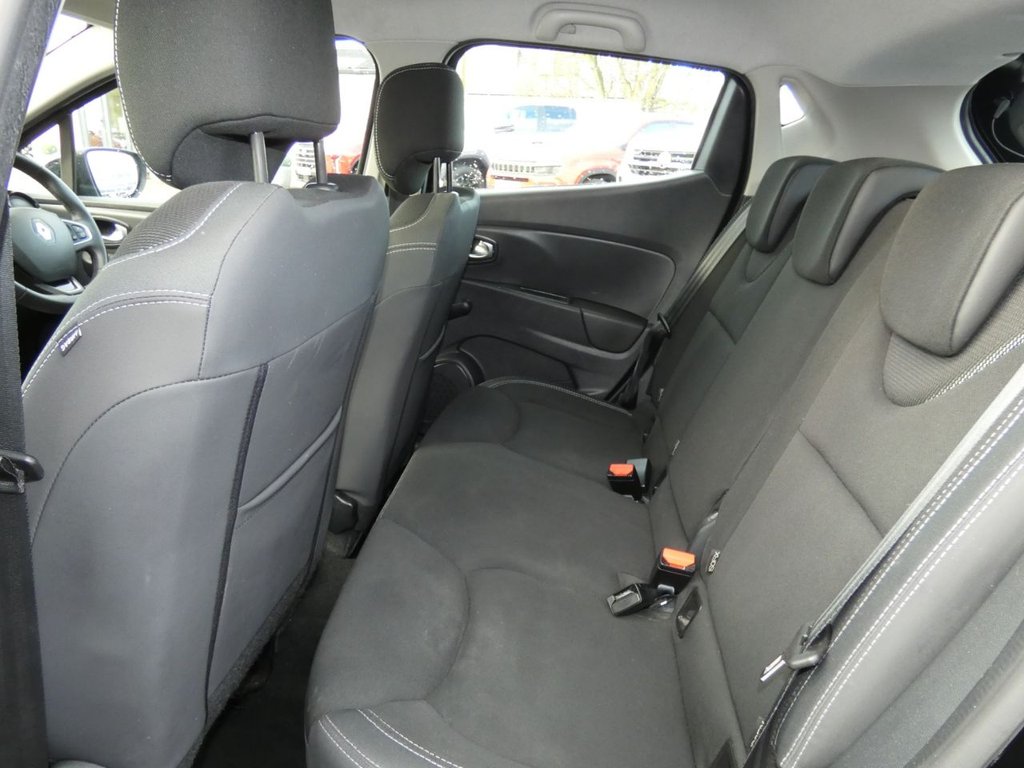 Used Renault Clio 2018 for sale - 77681144: Photo 19