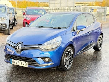 Used Renault Clio 2018 for sale - 76604776: Photo