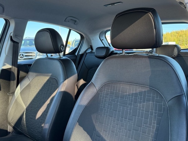 Used Vauxhall Corsa 2016 for sale - 76235991: Photo 16