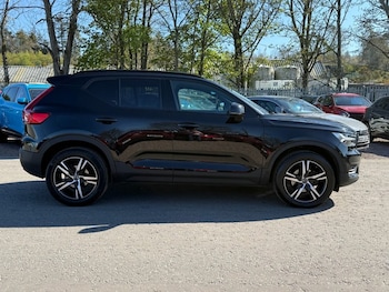 Used Volvo XC40 2022 for sale - 78331107: Photo