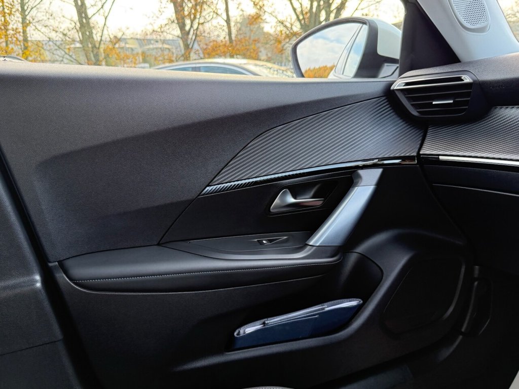 Used Peugeot 2008 2020 for sale - 76501016: Photo 32