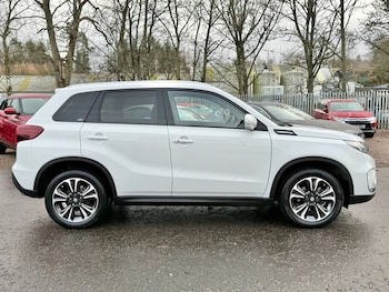 Used Suzuki Vitara 2022 for sale - 76923730: Photo