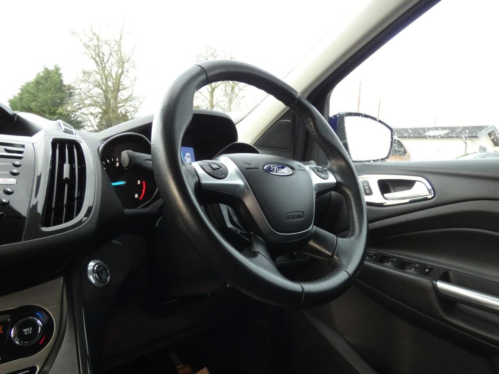 Used Ford Kuga 2015 for sale - 76841534: Photo 27