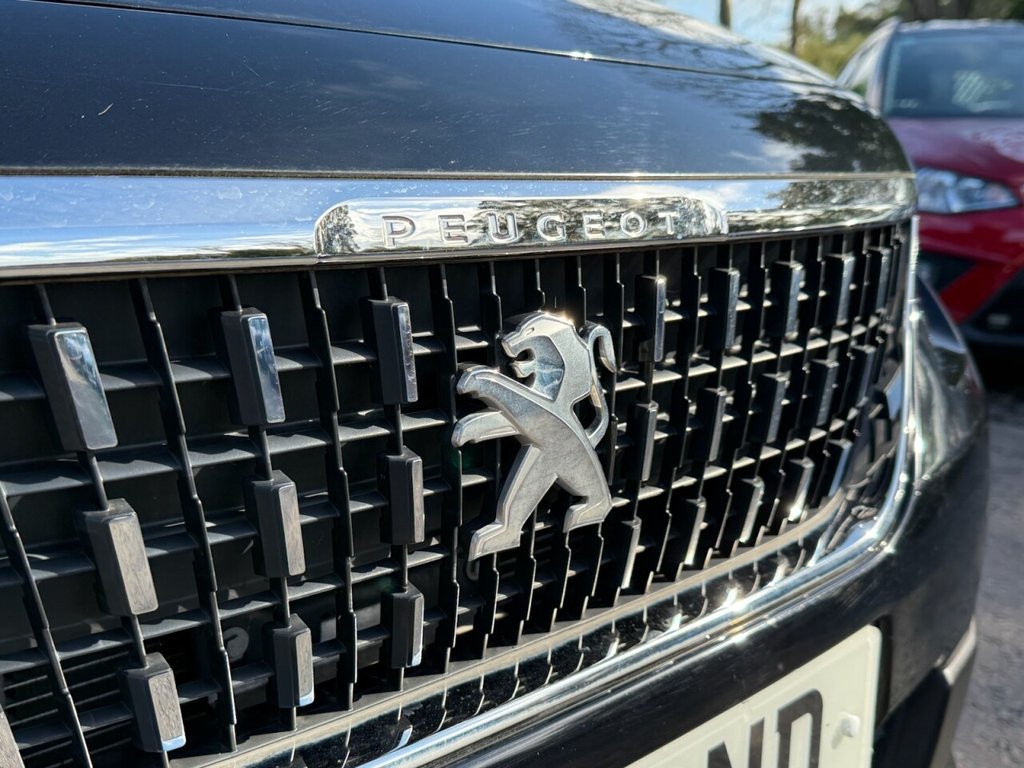 Used Peugeot 2008 2018 for sale - 76086357: Photo 11