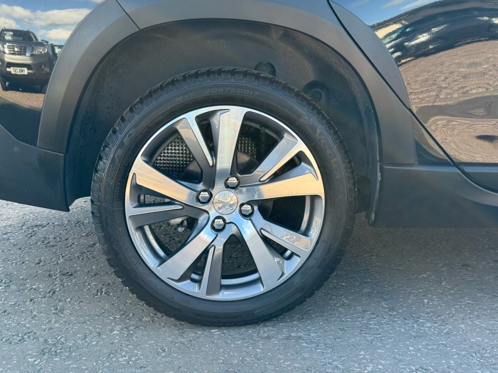 Used Peugeot 2008 2018 for sale - 76086357: Photo 13
