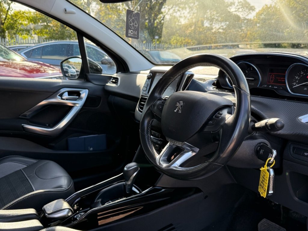 Used Peugeot 2008 2018 for sale - 76086357: Photo 17