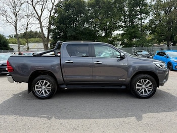 Used Toyota Hilux 2020 for sale - 76429641: Photo