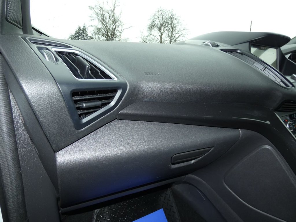 Used Ford Kuga 2017 for sale - 77850202: Photo 20