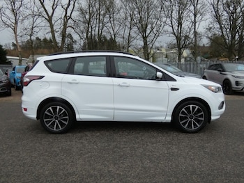 Used Ford Kuga 2017 for sale - 77850202: Photo