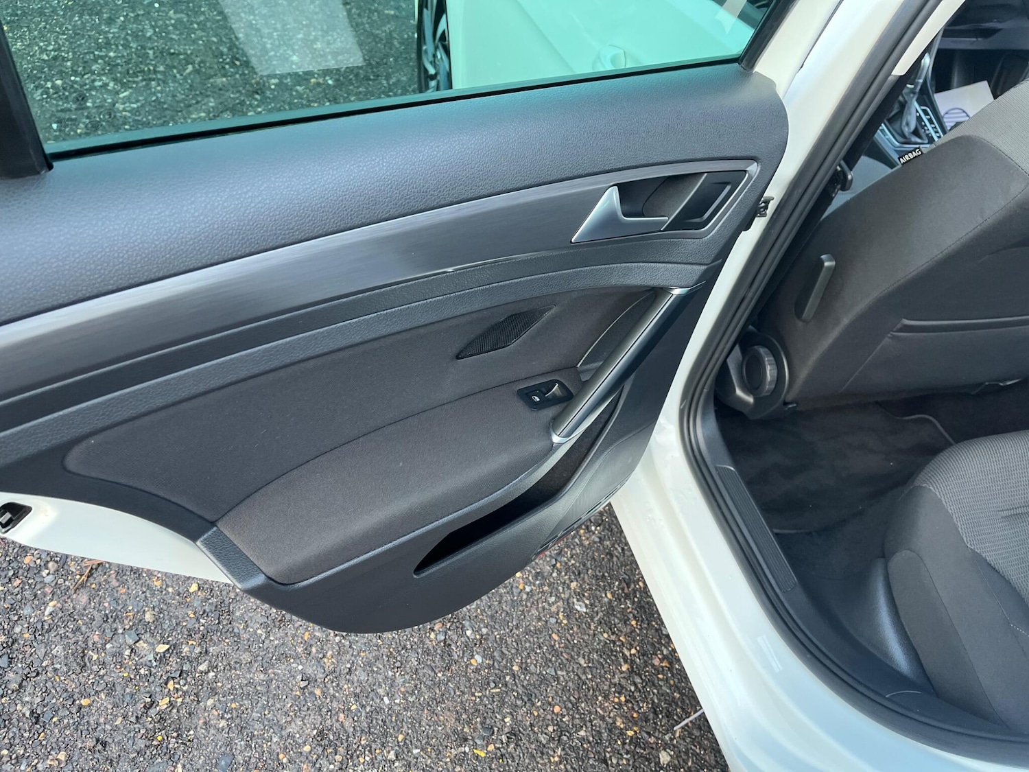 Used Volkswagen Golf 2019 for sale - 77468623: Photo 38