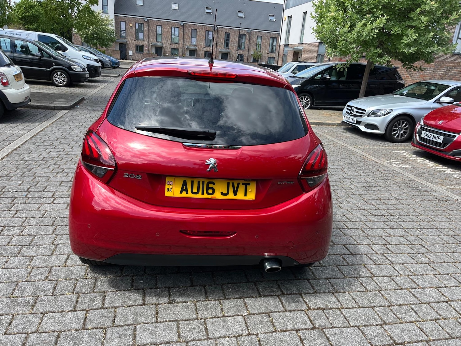 Used Peugeot 208 2016 for sale - 76513041: Photo 10