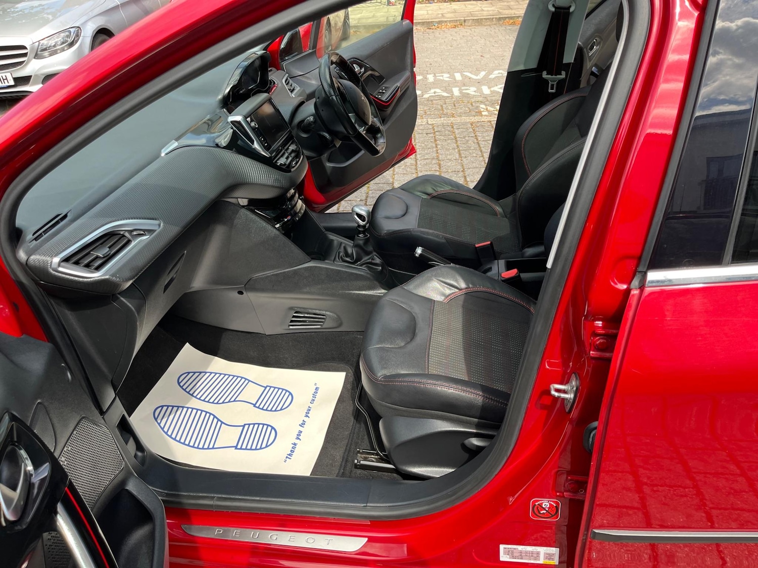 Used Peugeot 208 2016 for sale - 76513041: Photo 17