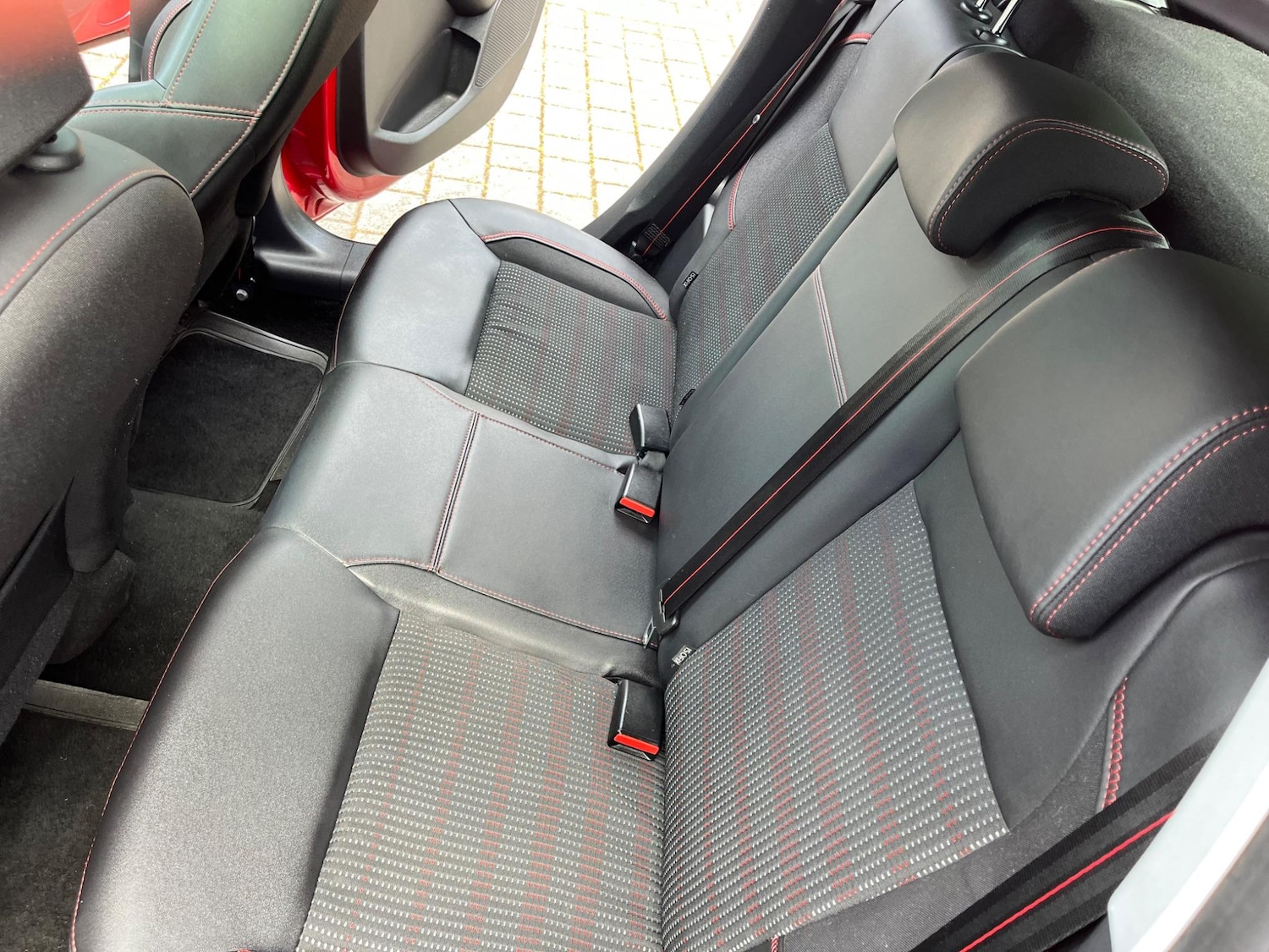 Used Peugeot 208 2016 for sale - 76513041: Photo 23