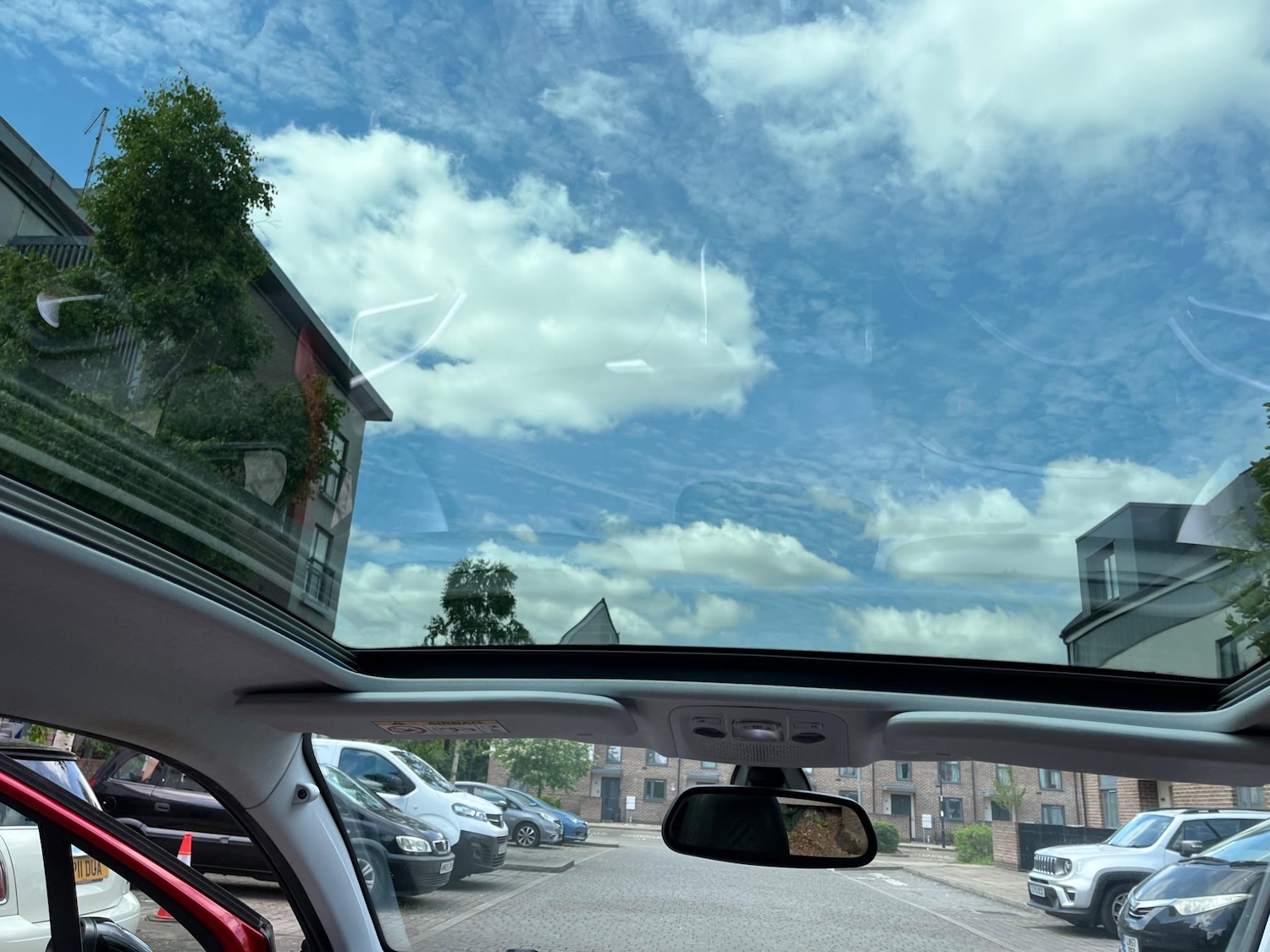 Used Peugeot 208 2016 for sale - 76513041: Photo 27