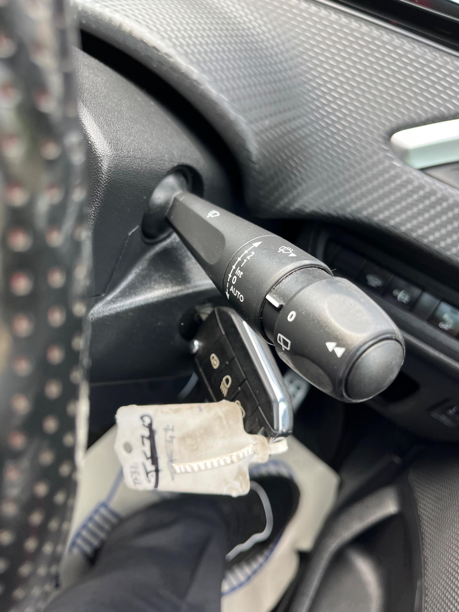 Used Peugeot 208 2016 for sale - 76513041: Photo 33