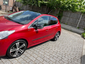 Used Peugeot 208 2016 for sale - 76513041: Photo