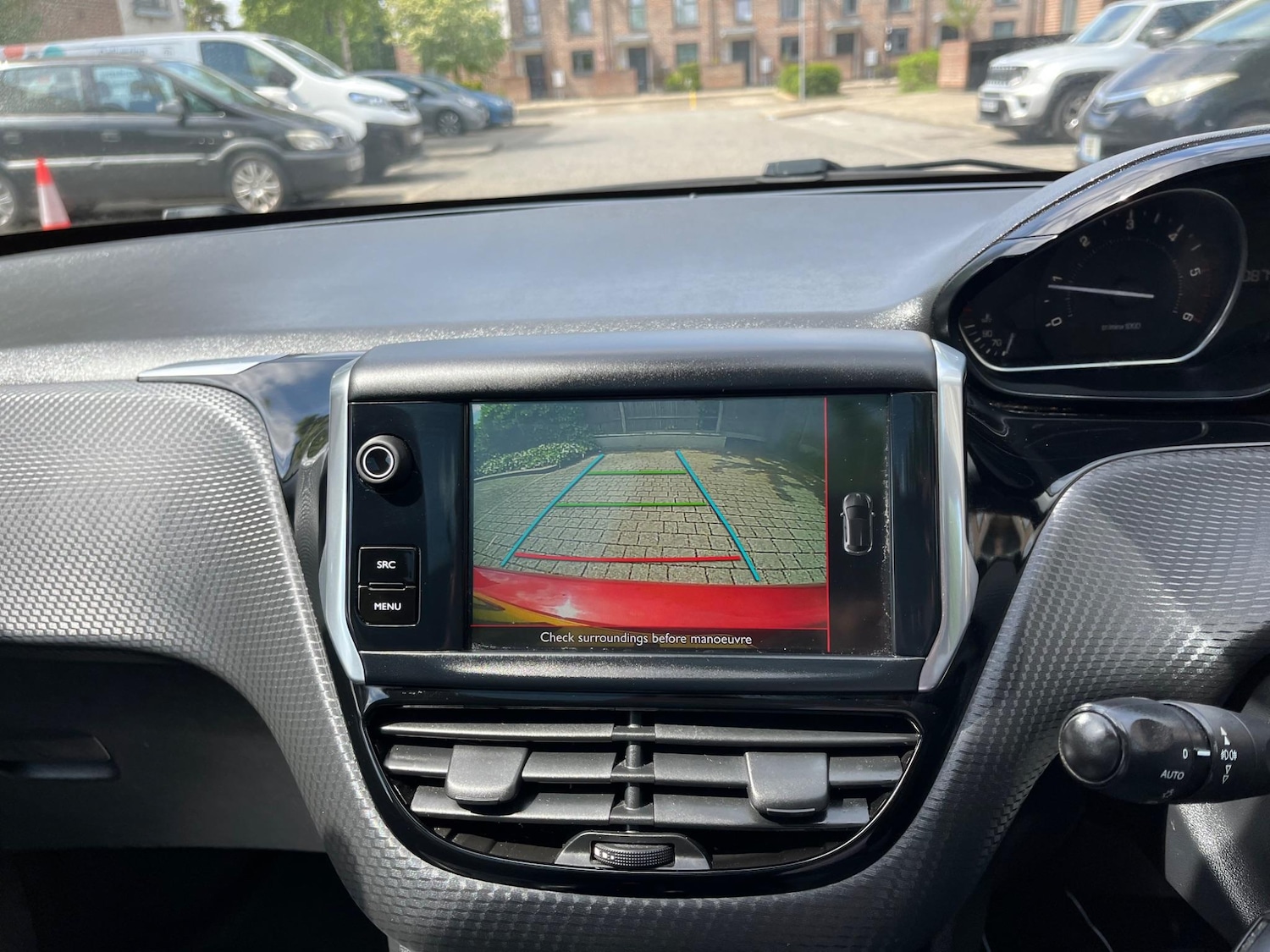 Used Peugeot 208 2016 for sale - 76513041: Photo 43