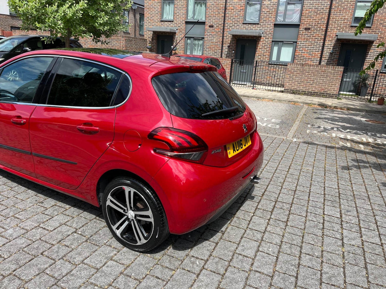 Used Peugeot 208 2016 for sale - 76513041: Photo 7