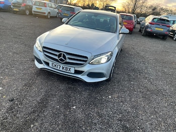 Used Mercedes-Benz C Class 2017 for sale - 76926920: Photo